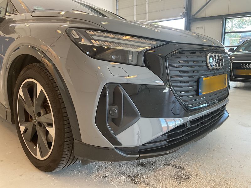 Audi Q4 50 e-tron quattro 2022 – снимка 22