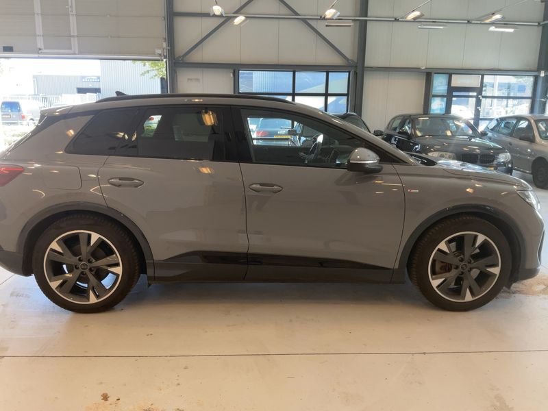 Audi Q4 50 e-tron quattro — zdjęcie 7