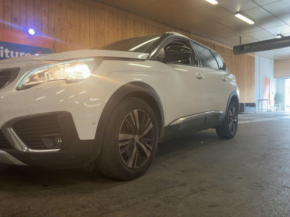 Peugeot 5008 d'occasion