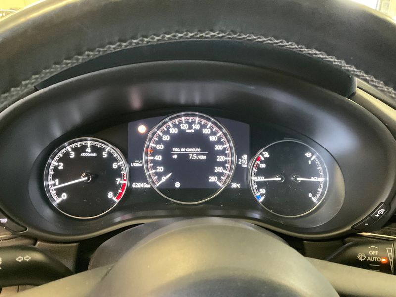 Mazda CX-30 2.0 Skyactiv-G Mild-Hybrid Sportline 4x2 — zdjęcie 13