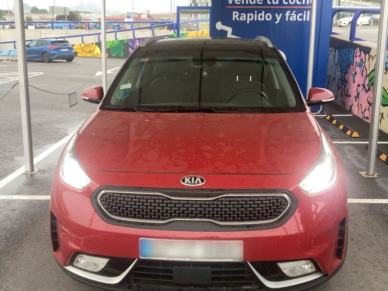 Kia Niro 1.6 Hybrid Emotion — zdjęcie 9