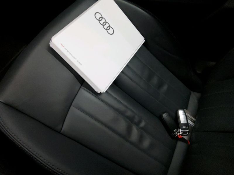 Audi e-tron 55 quattro S line — zdjęcie 16