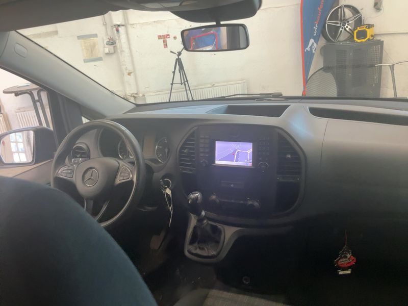 Mercedes-Benz Vito Tourer 111 CDI lang Pro — zdjęcie 12