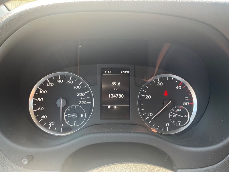 Mercedes-Benz Vito Tourer 111 CDI lang Pro — zdjęcie 13