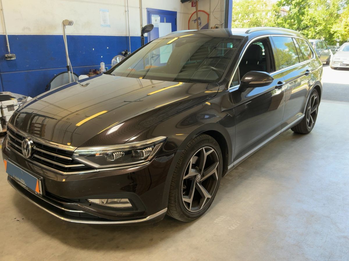 Volkswagen Passat 2.0 TDI Elegance 4Motion
