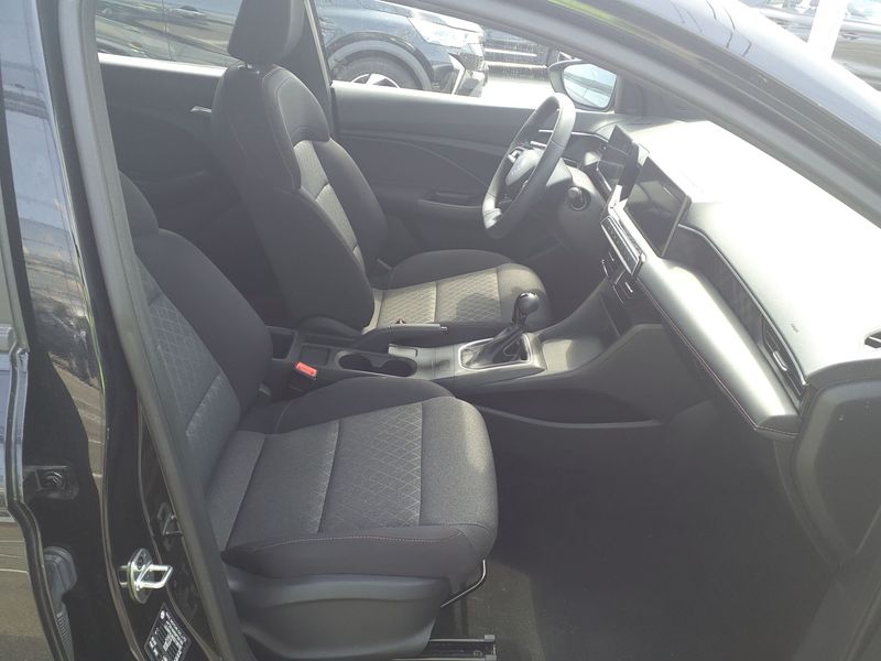 MG 3 1.5 Turbo Comfort — zdjęcie 10