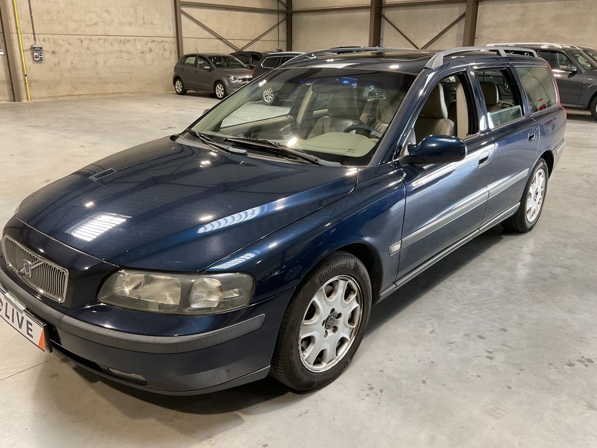 Volvo V70 2.4 T