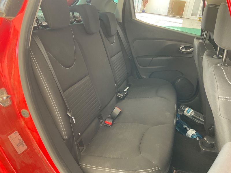 Renault Clio 1.5 dCi Energy Limited — zdjęcie 14