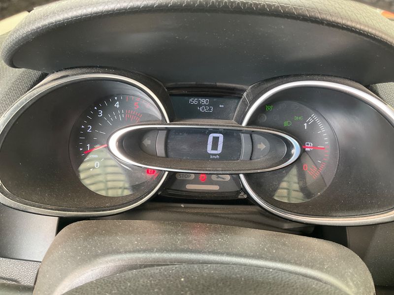 Renault Clio 1.5 dCi Energy Limited — zdjęcie 13