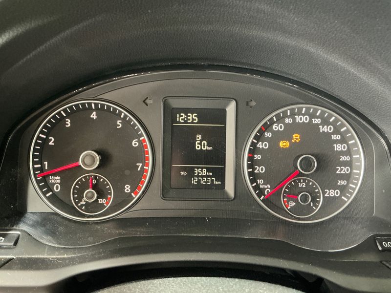 Volkswagen Scirocco 1.4 TSI 2010 – снимка 35