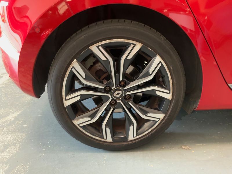 Renault Clio 1.6 Hybrid E-Tech Intens 2020 – снимка 9