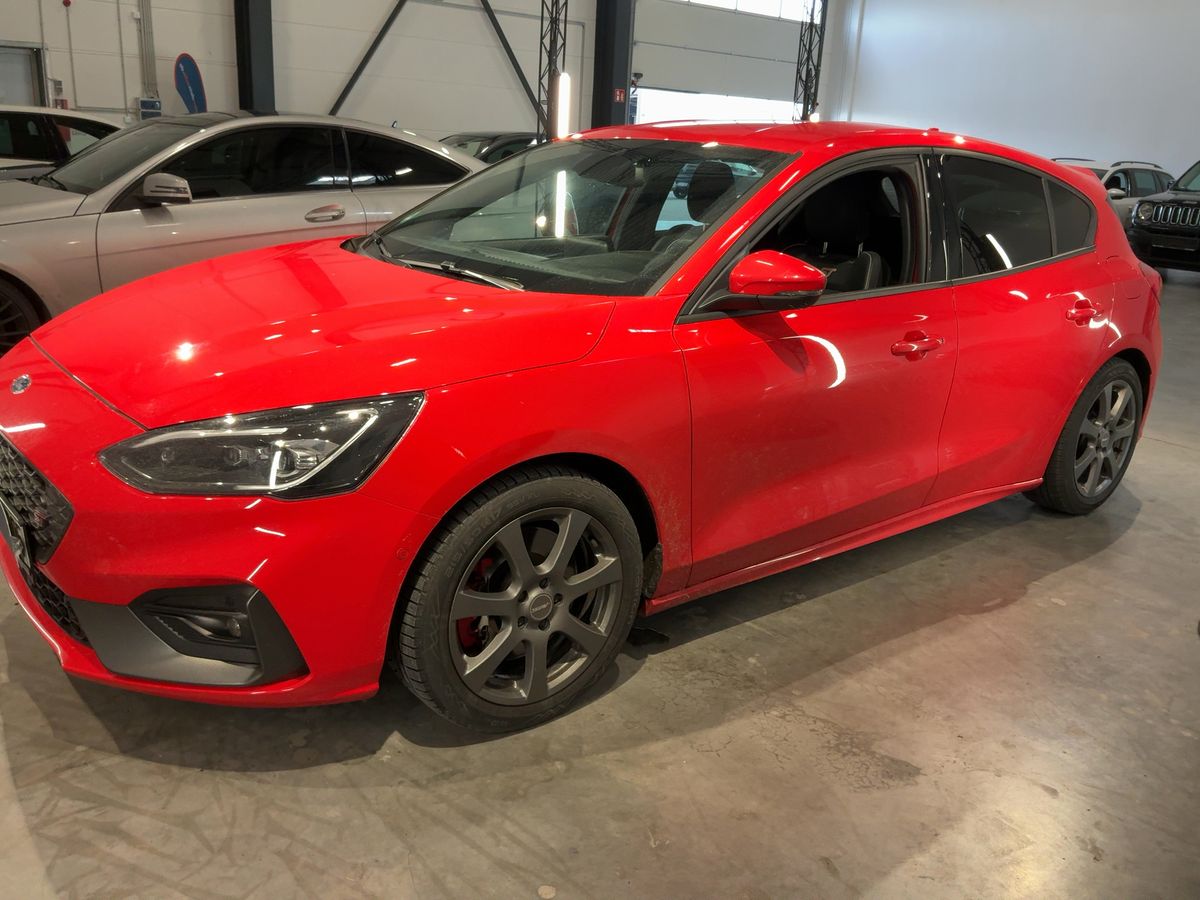 Ford Focus 2.3 EcoBoost ST