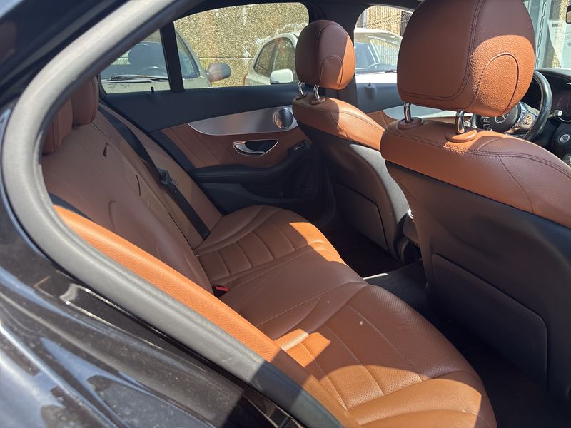 Mercedes-Benz C-Klasse C 300 AMG Line — zdjęcie 14