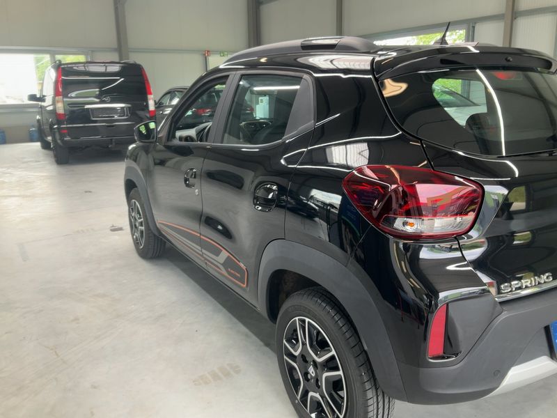 Dacia Spring electric drive 33 kW Comfort Plus — zdjęcie 3