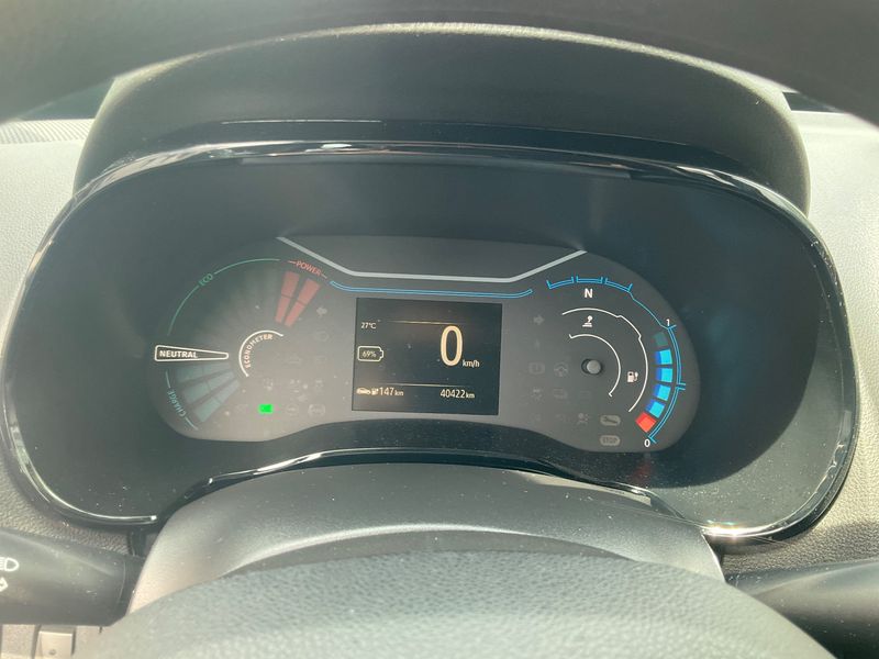 Dacia Spring electric drive 33 kW Comfort Plus — zdjęcie 13