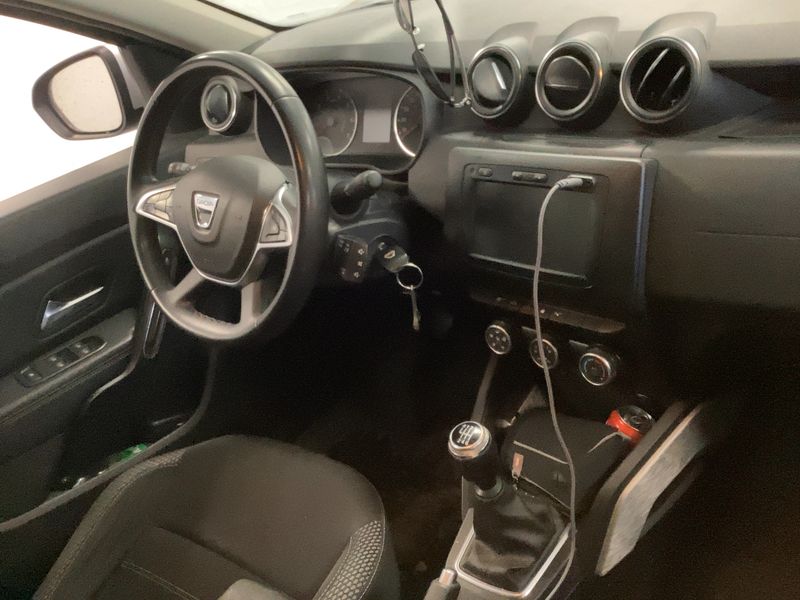Dacia Duster 1.5 Blue dCi Prestige 2020 – снимка 17