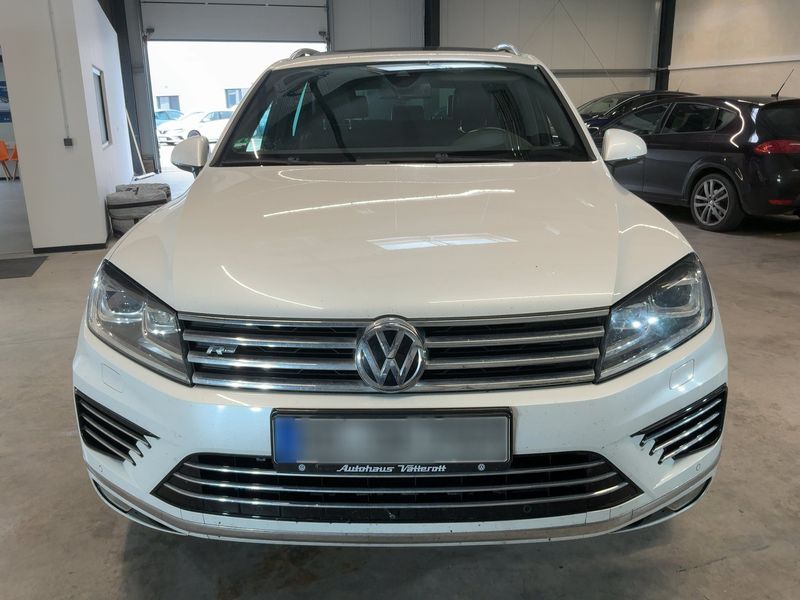 Volkswagen Touareg 3.0 V6 TDI Terrain Tech BlueMotion Tech 2015 – снимка 14