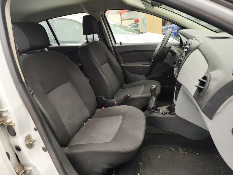 Dacia Sandero 1.2 2013 – снимка 10