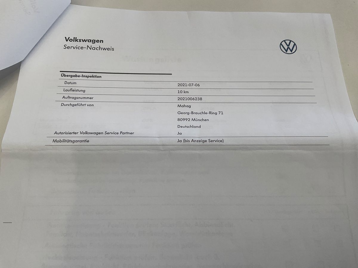 Volkswagen T-Roc 2021 — photo 23
