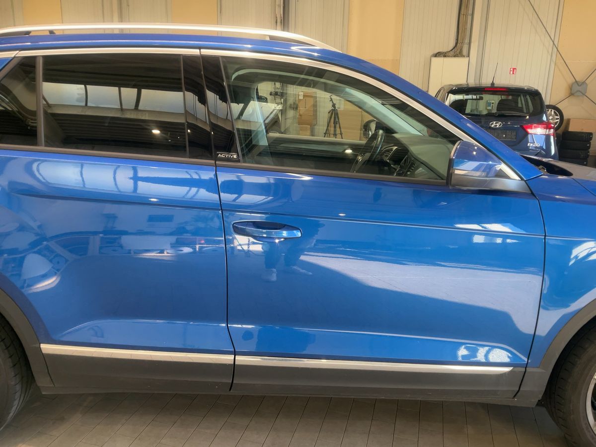 Volkswagen T-Roc 2021 — photo 11