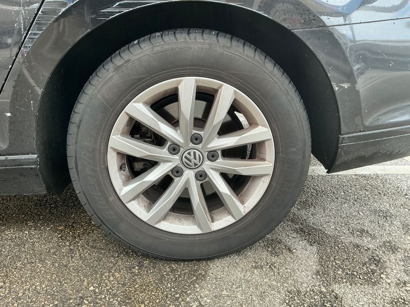 Volkswagen Passat 2.0 TDI Advance BlueMotion Tech 2015 – снимка 5