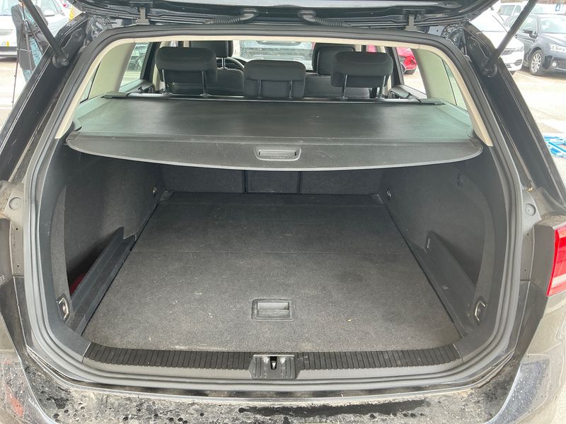 Volkswagen Passat 2.0 TDI Advance BlueMotion Tech 2015 – снимка 15