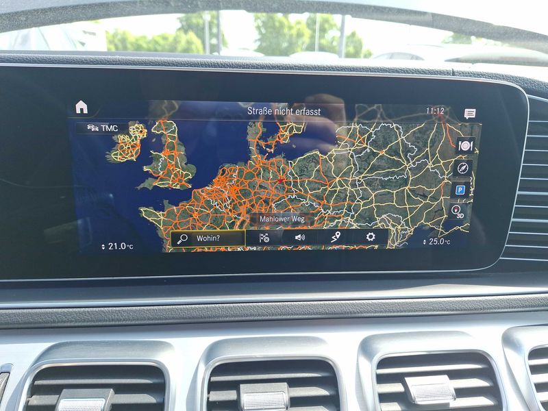 Mercedes-Benz GLE-Klasse GLE 350 de 4Matic AMG Line — zdjęcie 13