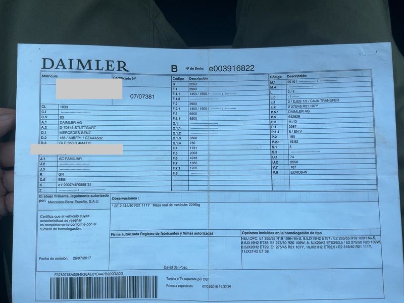 Mercedes-Benz GLE-Klasse GLE 350 d 4Matic AMG Line — zdjęcie 16