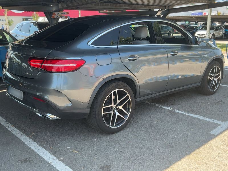 Mercedes-Benz GLE-Klasse GLE 350 d 4Matic AMG Line — zdjęcie 6