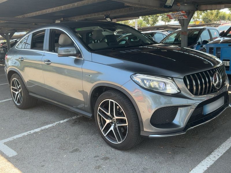 Mercedes-Benz GLE-Klasse GLE 350 d 4Matic AMG Line — zdjęcie 8