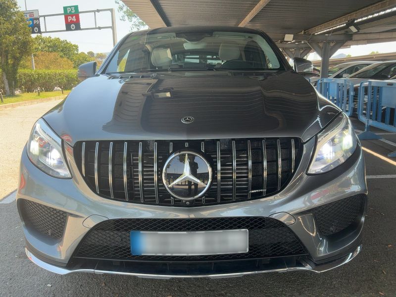 Mercedes-Benz GLE-Klasse GLE 350 d 4Matic AMG Line — zdjęcie 9