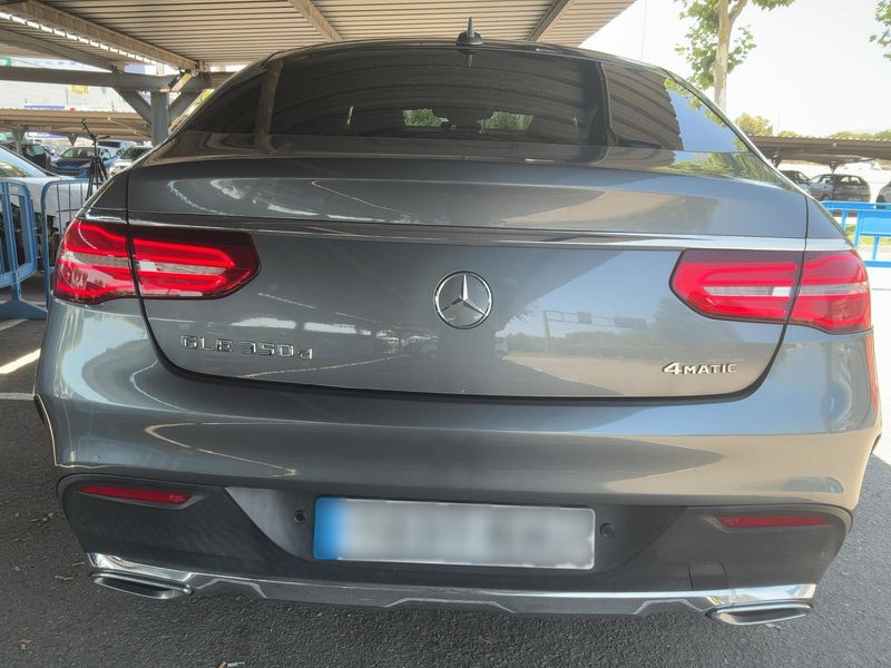 Mercedes-Benz GLE-Klasse GLE 350 d 4Matic AMG Line — zdjęcie 5