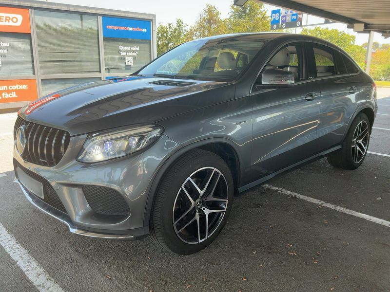 Mercedes-Benz GLE-Klasse GLE 350 d 4Matic AMG Line
