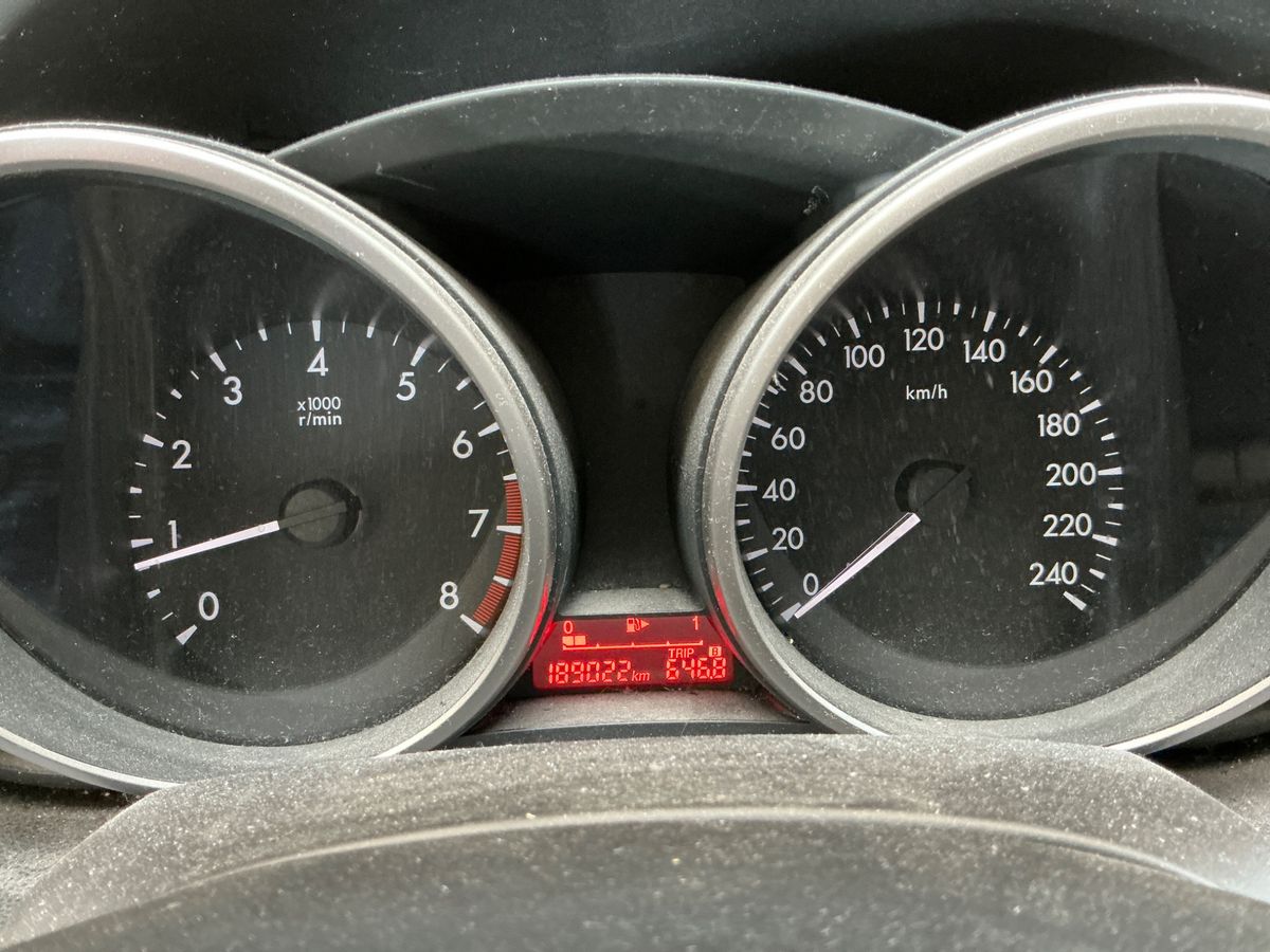 Mazda 5 2012 — photo 5