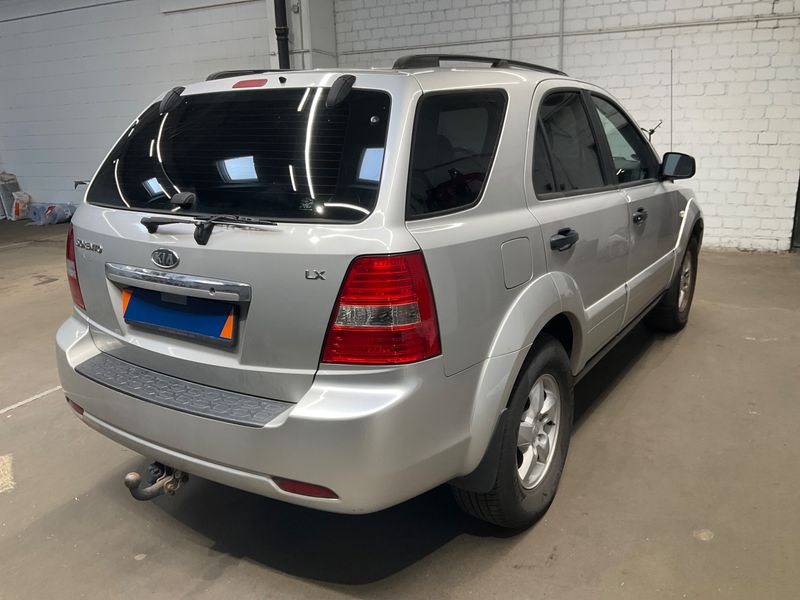 Kia Sorento 2.5 CRDi VGT LX — zdjęcie 2