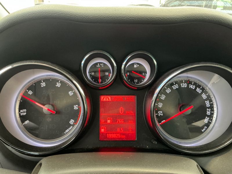 Opel Zafira Tourer 2.0 CDTI Cosmo Pack 2016 – снимка 18