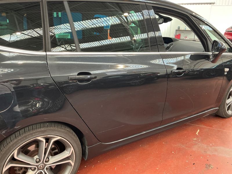 Opel Zafira Tourer 2.0 CDTI Cosmo Pack 2016 – снимка 26
