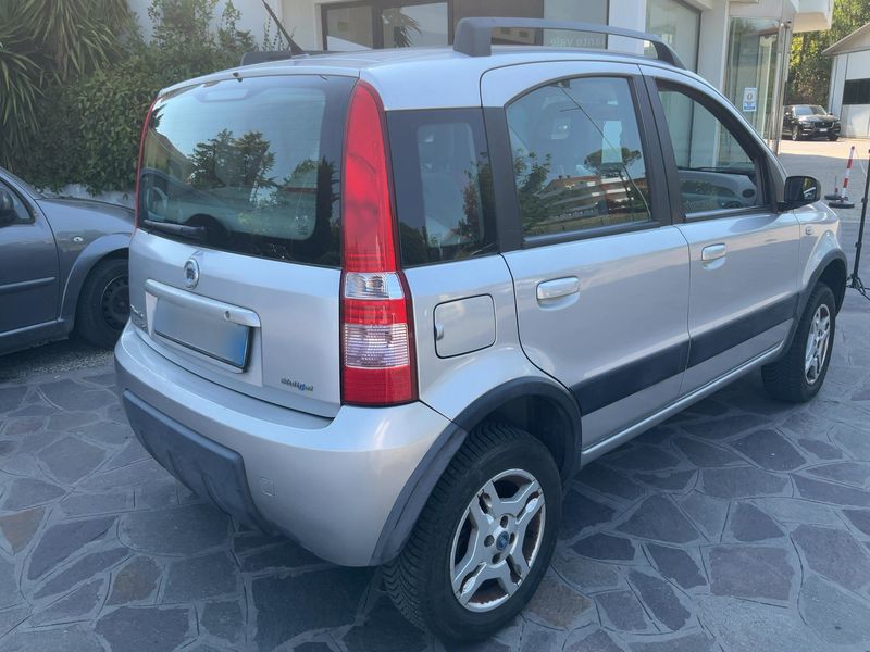 Fiat Panda 1.3 JTD Climbing 4x4 — zdjęcie 6