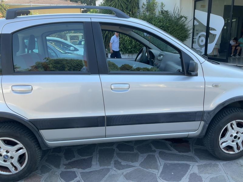 Fiat Panda 1.3 JTD Climbing 4x4 — zdjęcie 7