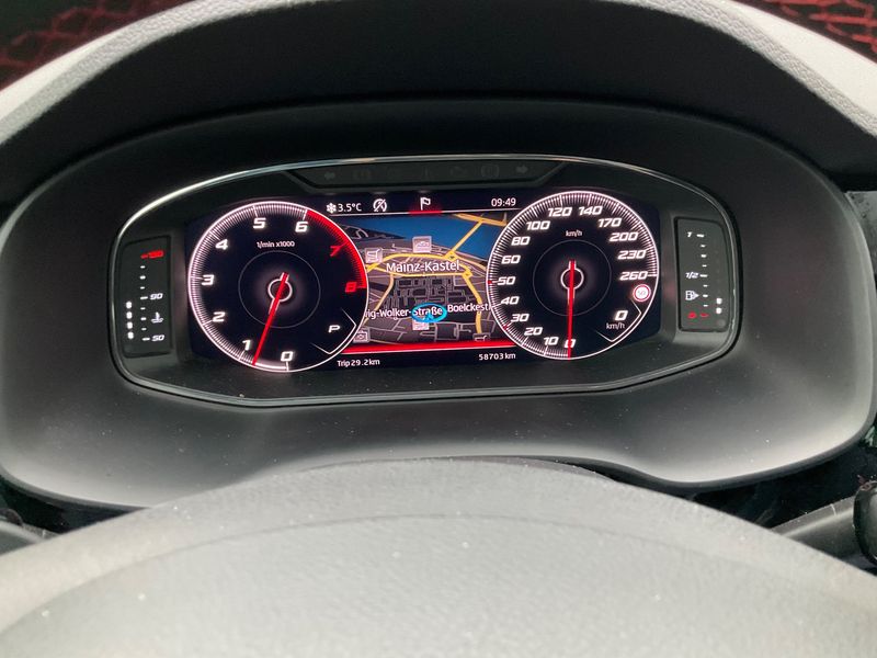 Seat Ateca 1.5 TSI ACT FR 4Drive 2019 – снимка 18