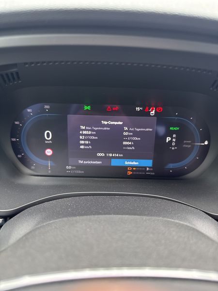 Volvo XC60 2.0 T6 Recharge Plug-in Hybrid Plus Bright AWD — zdjęcie 12