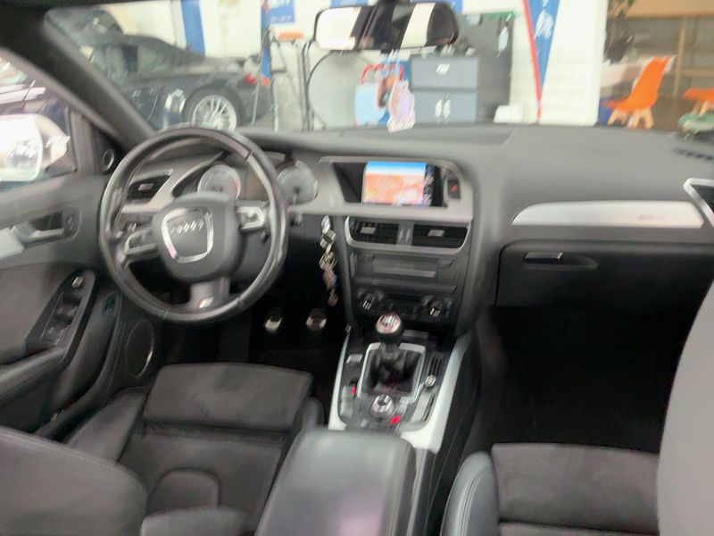 Audi S4 3.0 V6 TFSI quattro — zdjęcie 12