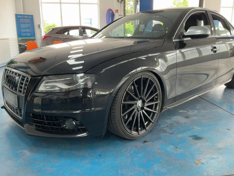 Audi S4 3.0 V6 TFSI quattro — zdjęcie 2