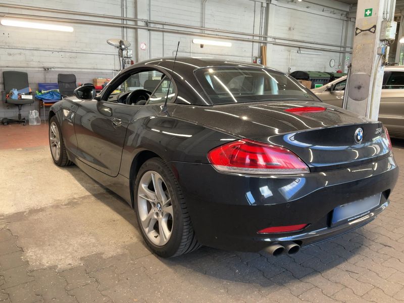 BMW Z4 sDrive 23i — zdjęcie 3