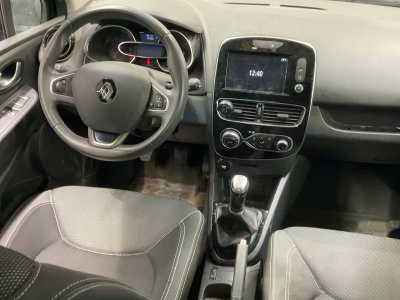 Renault Clio 1.5 dCi Energy Life — zdjęcie 12