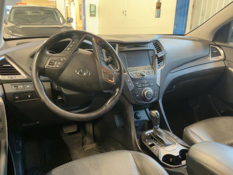 Hyundai Santa Fe 2.2 CRDi Style 4WD — zdjęcie 12