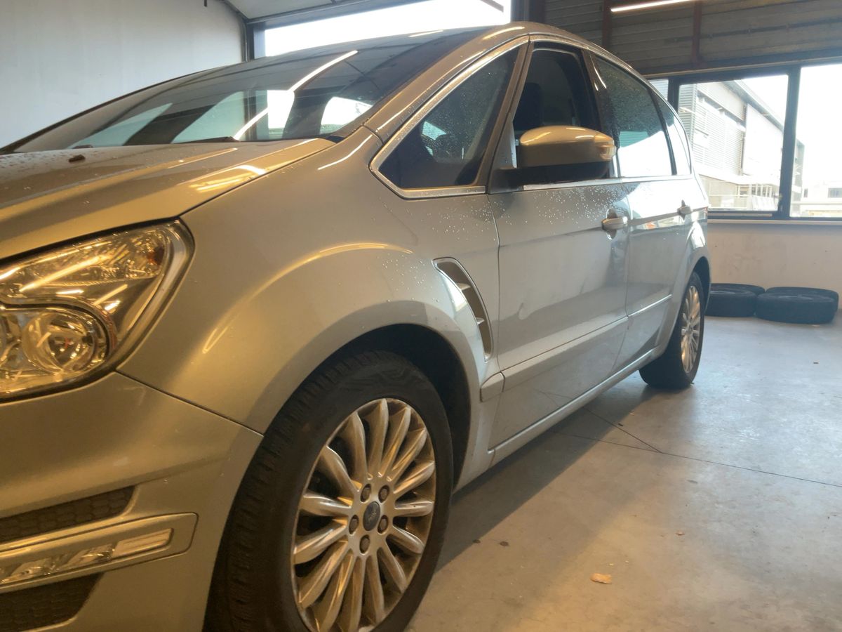 Ford S-Max 1.6 EcoBoost Titanium