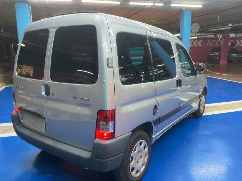 Peugeot Partner 1.6 HDi Access 2011 – снимка 8