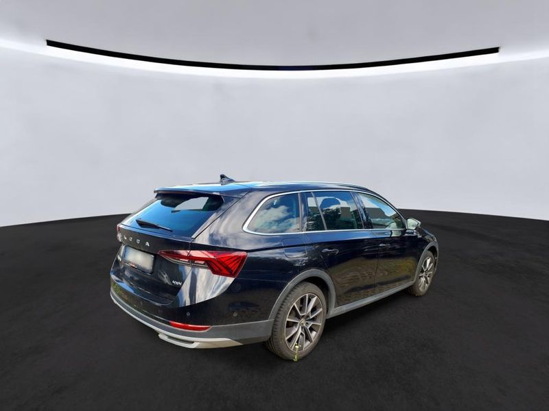 Skoda Octavia 2.0 TDI Scout 4x4 — zdjęcie 4