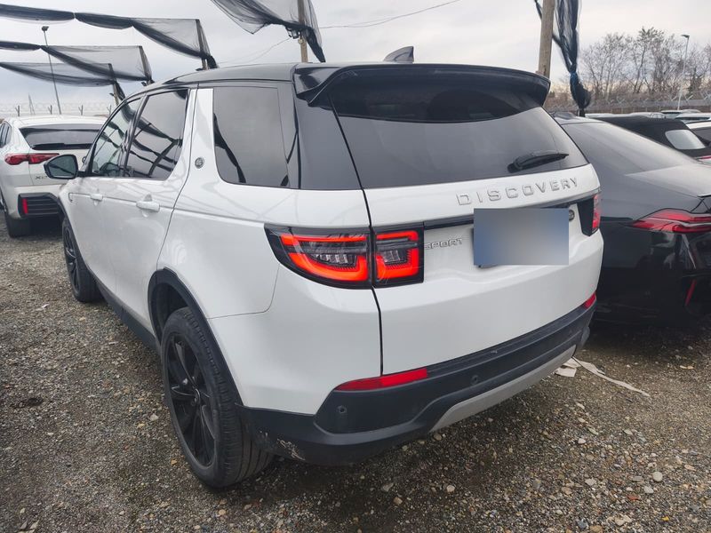 Land Rover Discovery Sport D165 Mild-Hybrid SE AWD — zdjęcie 3